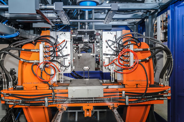 Unidad de cierre de una máquina de extrusión-soplado