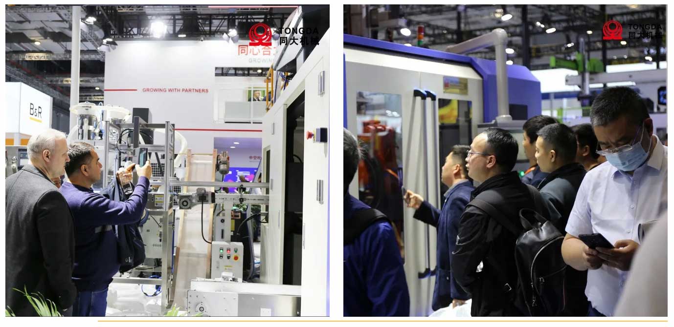 Visitantes en la demostración de la HSE II-12L en CHINAPLAS 2024